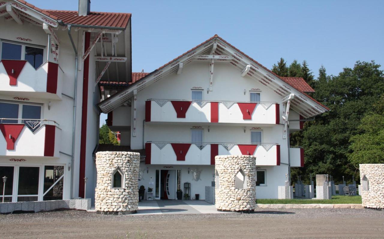 Zum Kreuzritter Wuestenrot Exterior photo